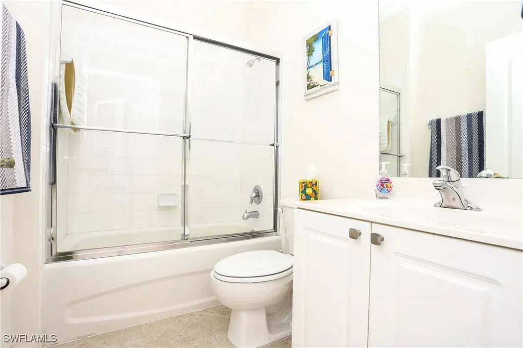 1937 Crestview Way Naples FL 34119