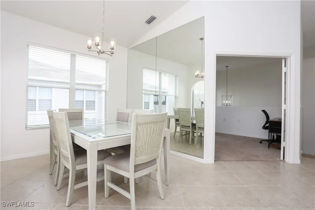 1937 Crestview Way Naples FL 34119