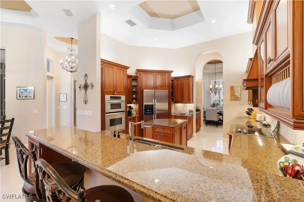 245 Charleston Court Naples FL 34110
