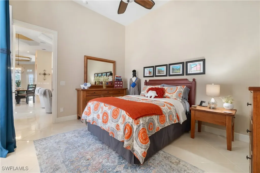 245 Charleston Court Naples FL 34110
