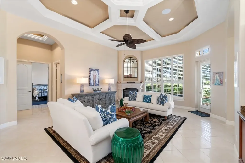 245 Charleston Court Naples FL 34110