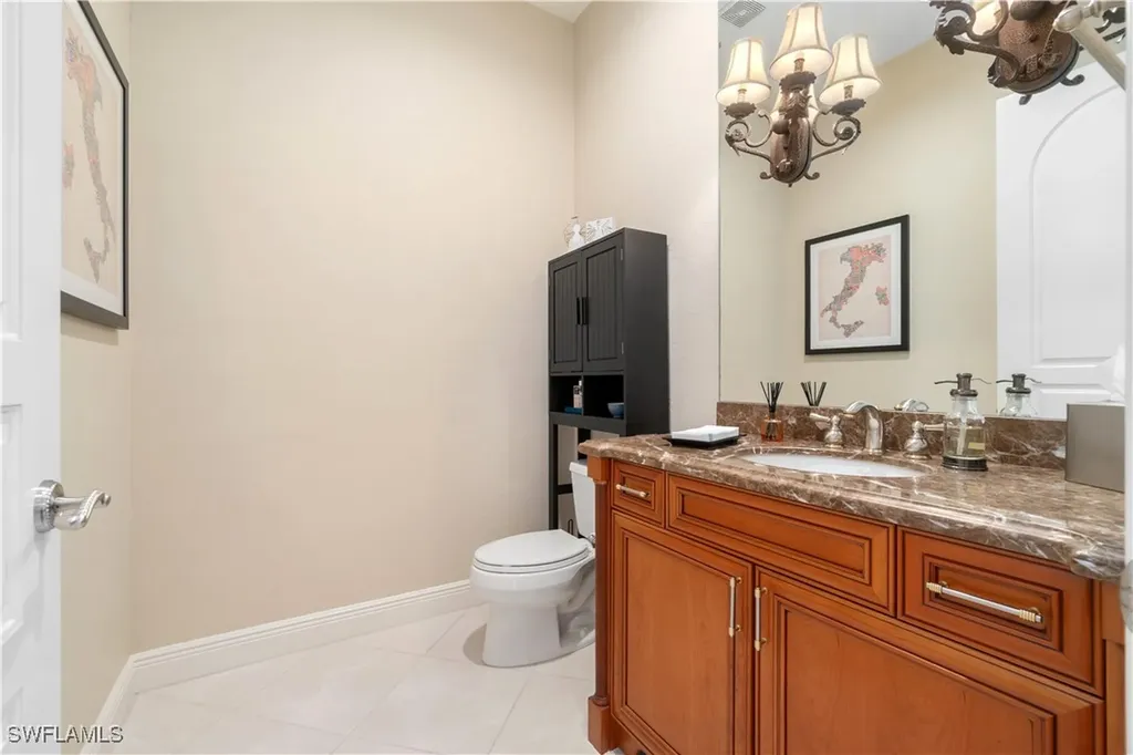245 Charleston Court Naples FL 34110