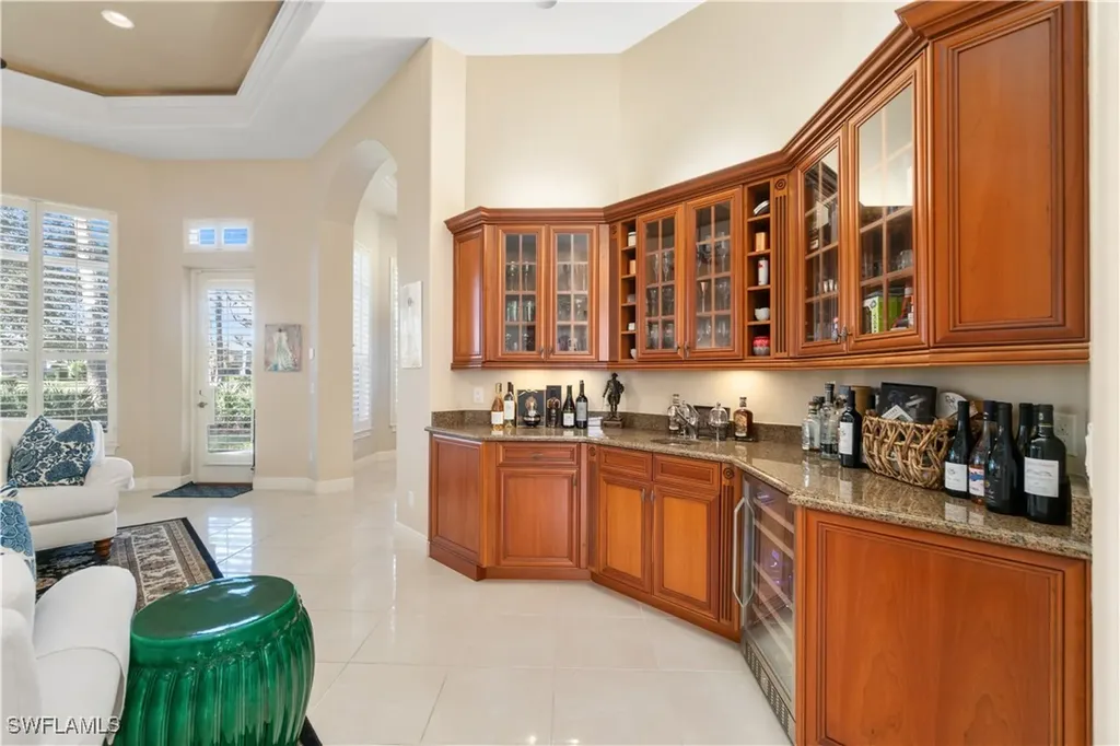245 Charleston Court Naples FL 34110