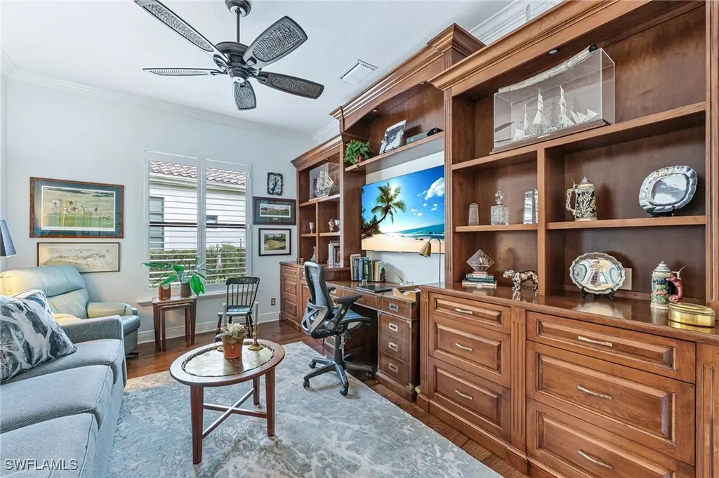 12348 Wisteria Drive Naples FL 34120