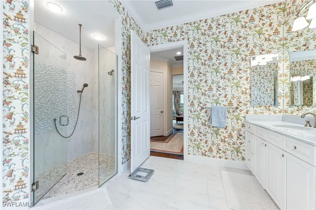 12348 Wisteria Drive Naples FL 34120