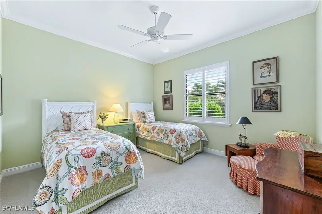 12348 Wisteria Drive Naples FL 34120