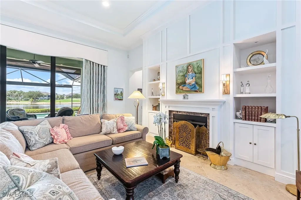 12348 Wisteria Drive Naples FL 34120