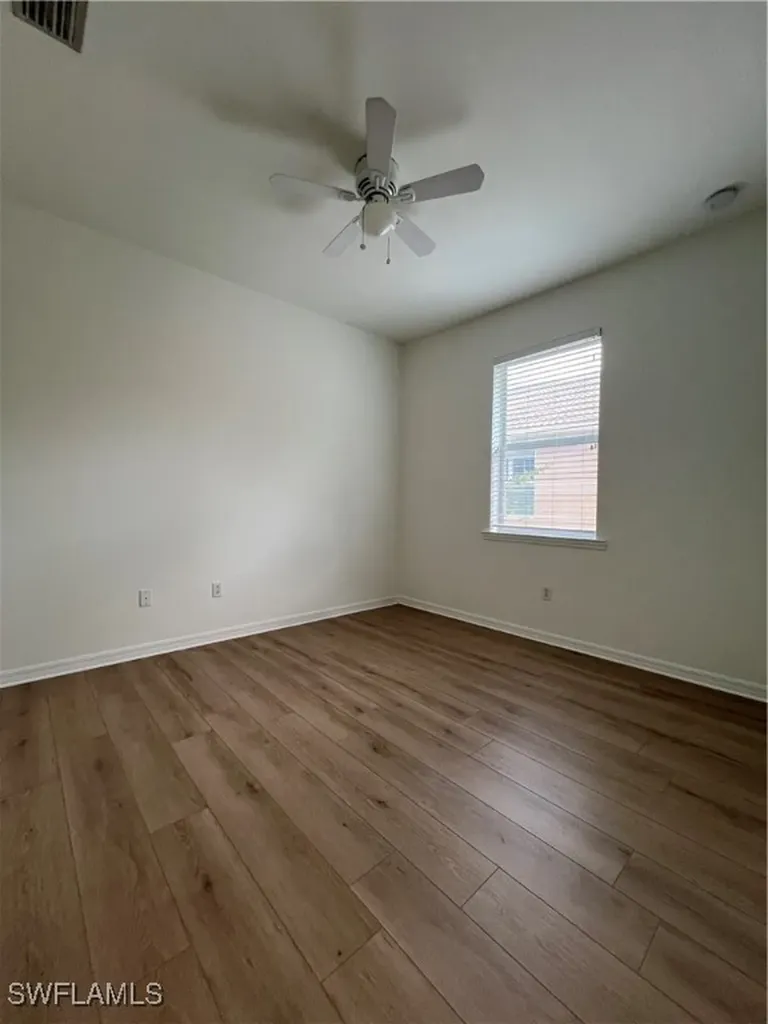 1560 Birdie Drive Naples FL 34120