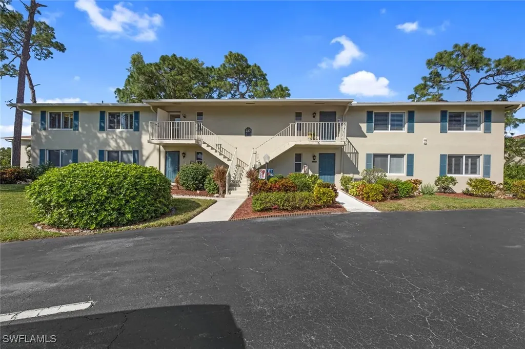 237 Albi Road Naples FL 34112
