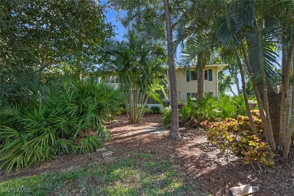 237 Albi Road Naples FL 34112
