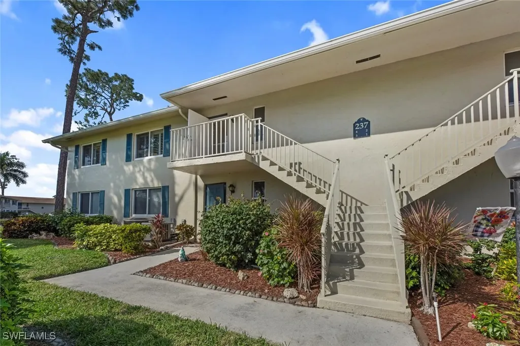 237 Albi Road Naples FL 34112