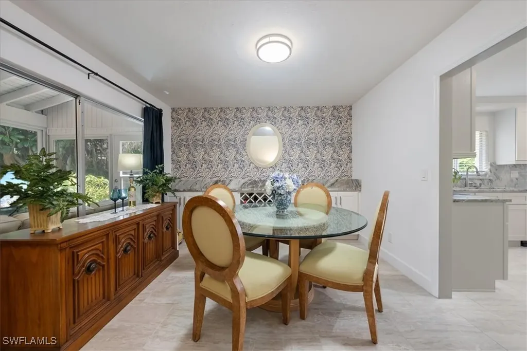 526 Bristle Cone Lane Naples FL 34113