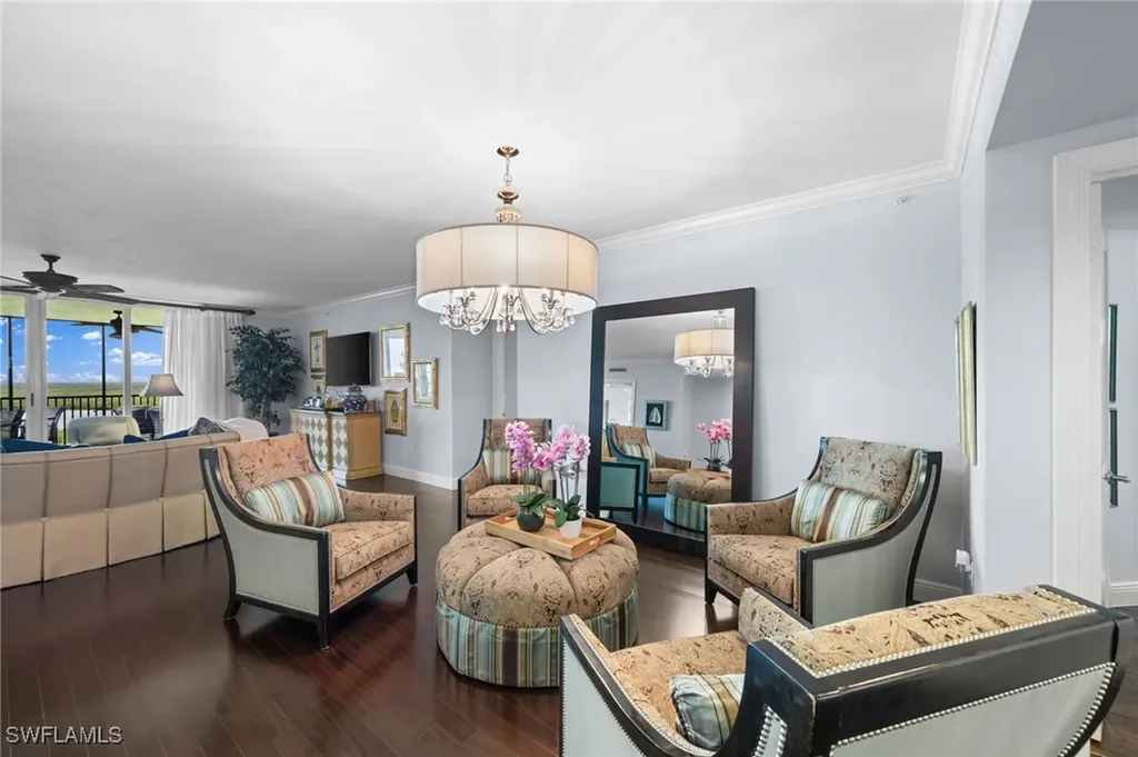 1050 Borghese Lane Naples FL 34114