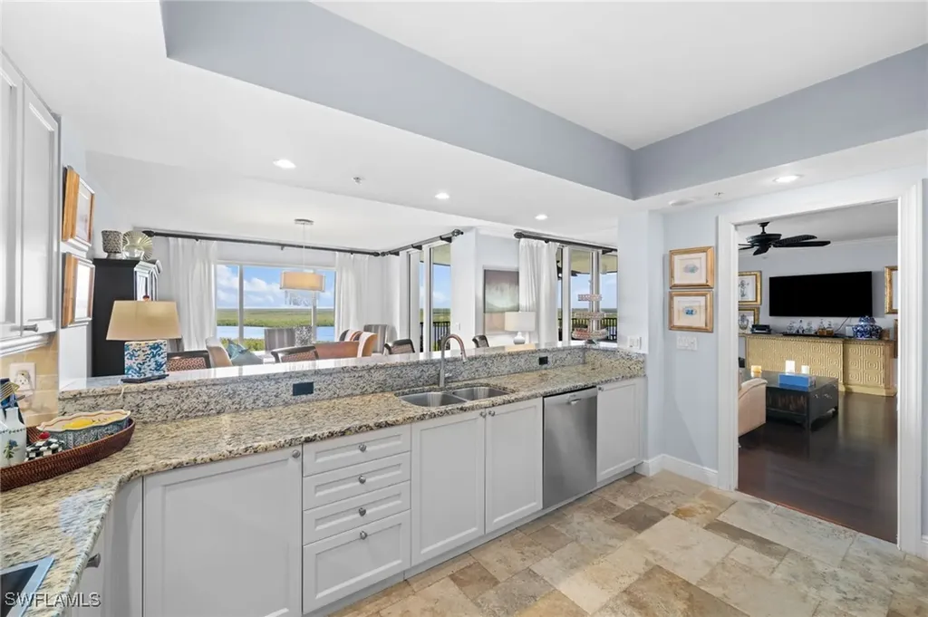 1050 Borghese Lane Naples FL 34114