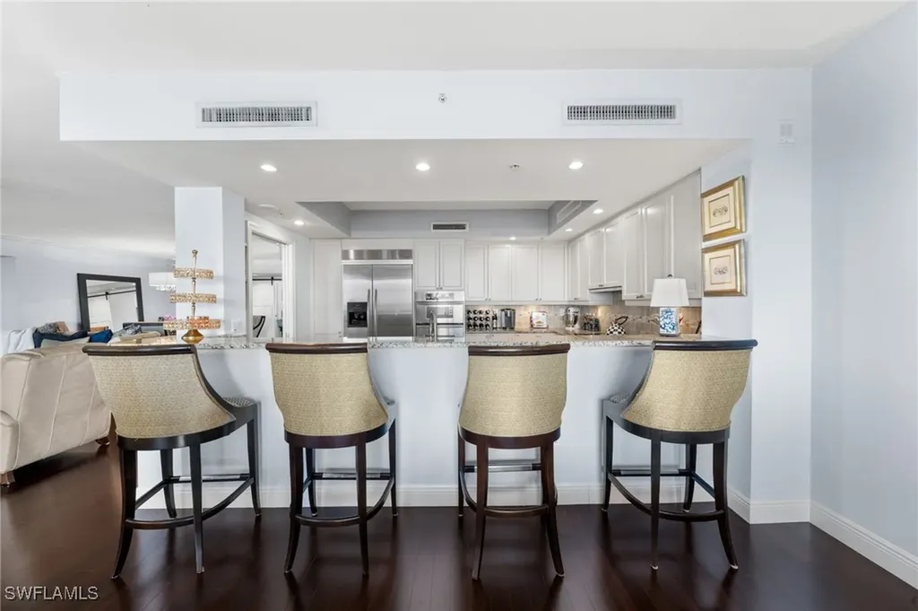 1050 Borghese Lane Naples FL 34114