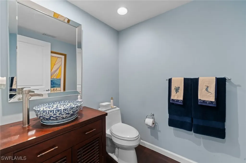 1050 Borghese Lane Naples FL 34114