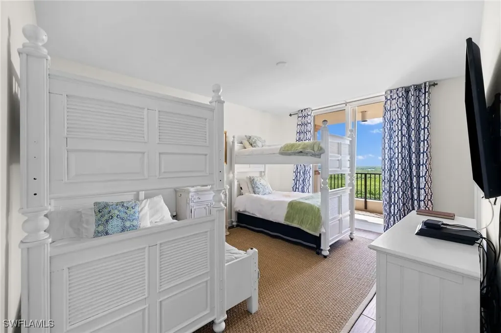 1050 Borghese Lane Naples FL 34114