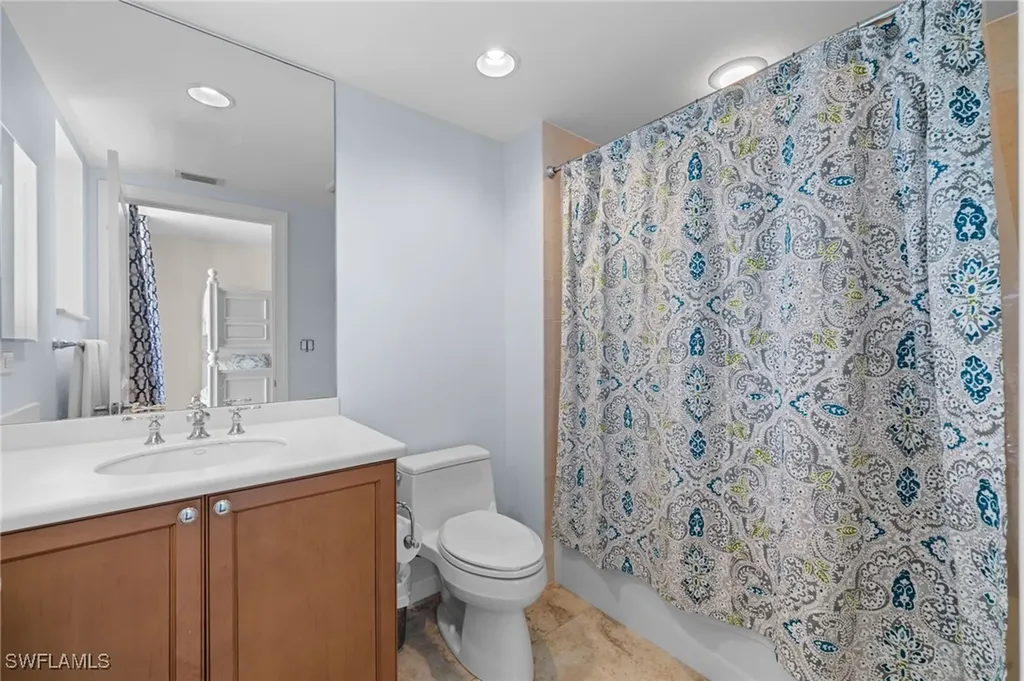 1050 Borghese Lane Naples FL 34114