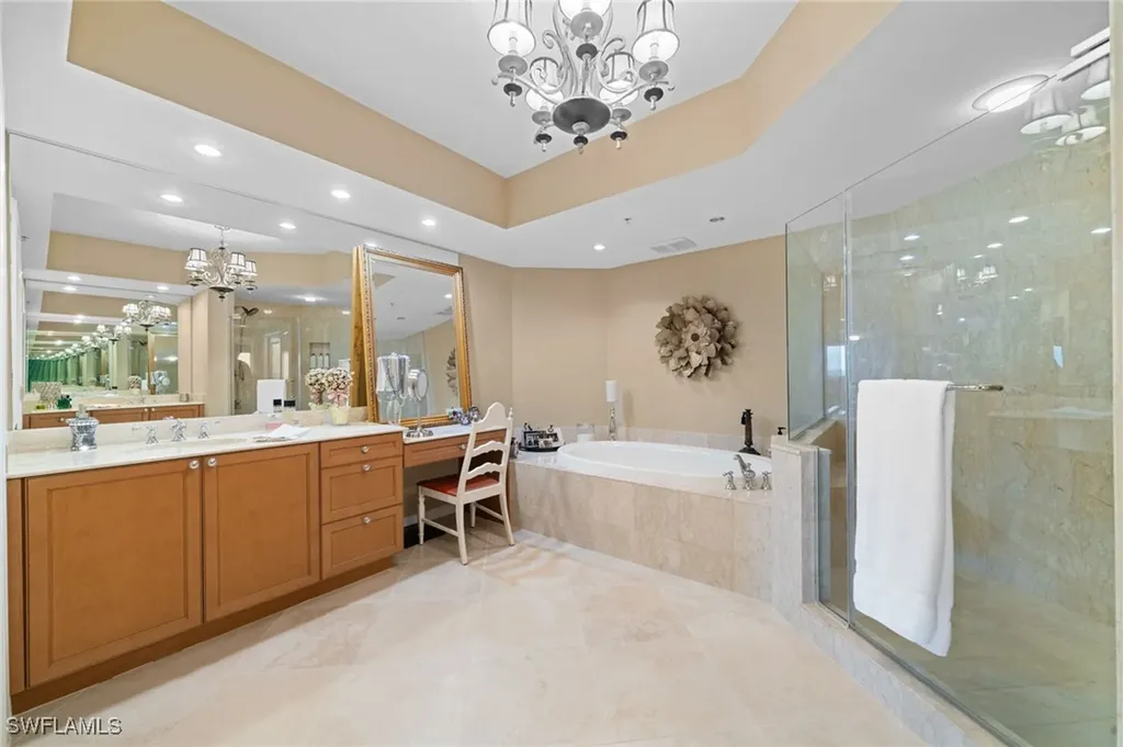 1050 Borghese Lane Naples FL 34114