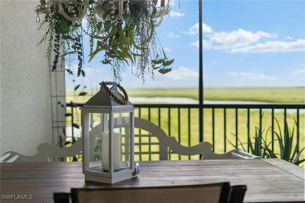 1050 Borghese Lane Naples FL 34114