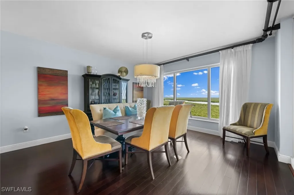 1050 Borghese Lane Naples FL 34114