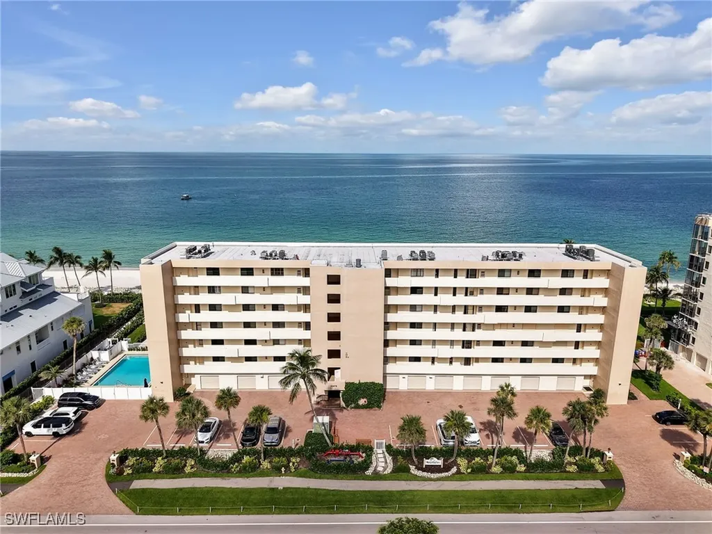 10475 Gulf Shore Drive Naples FL 34108