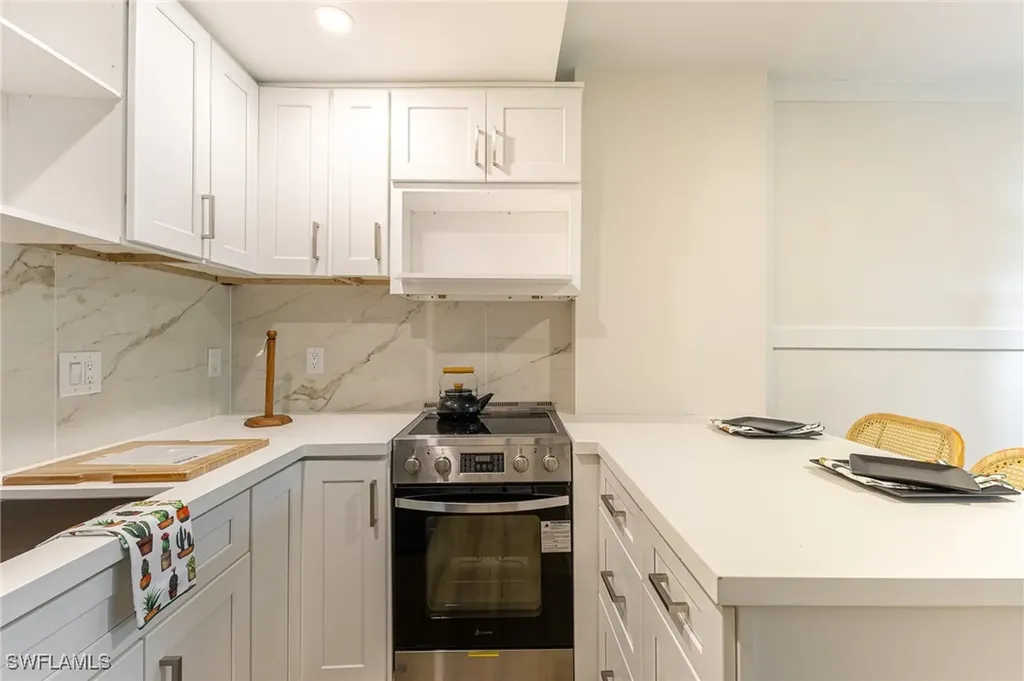 5 Bluebill Avenue Naples FL 34108