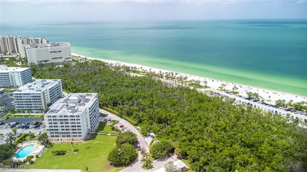 5 Bluebill Avenue Naples FL 34108