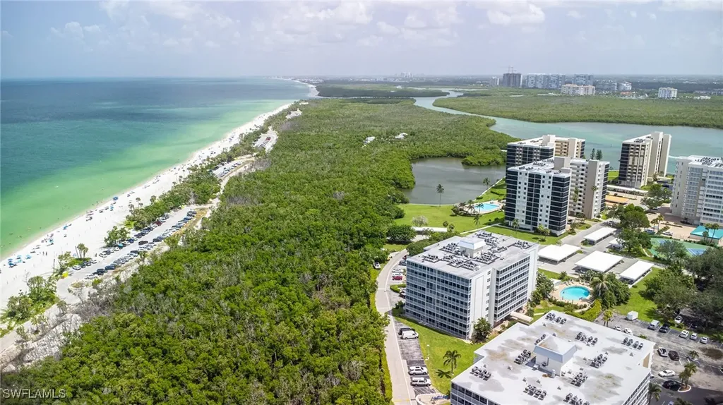 5 Bluebill Avenue Naples FL 34108