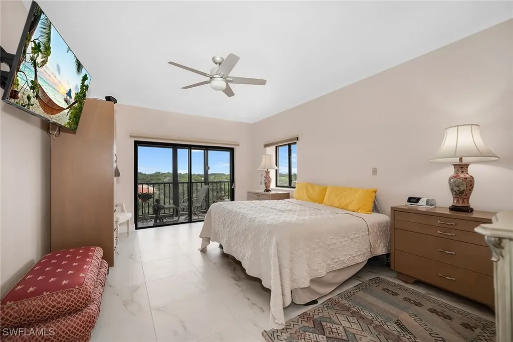 900 Arbor Lake Drive Naples FL 34110