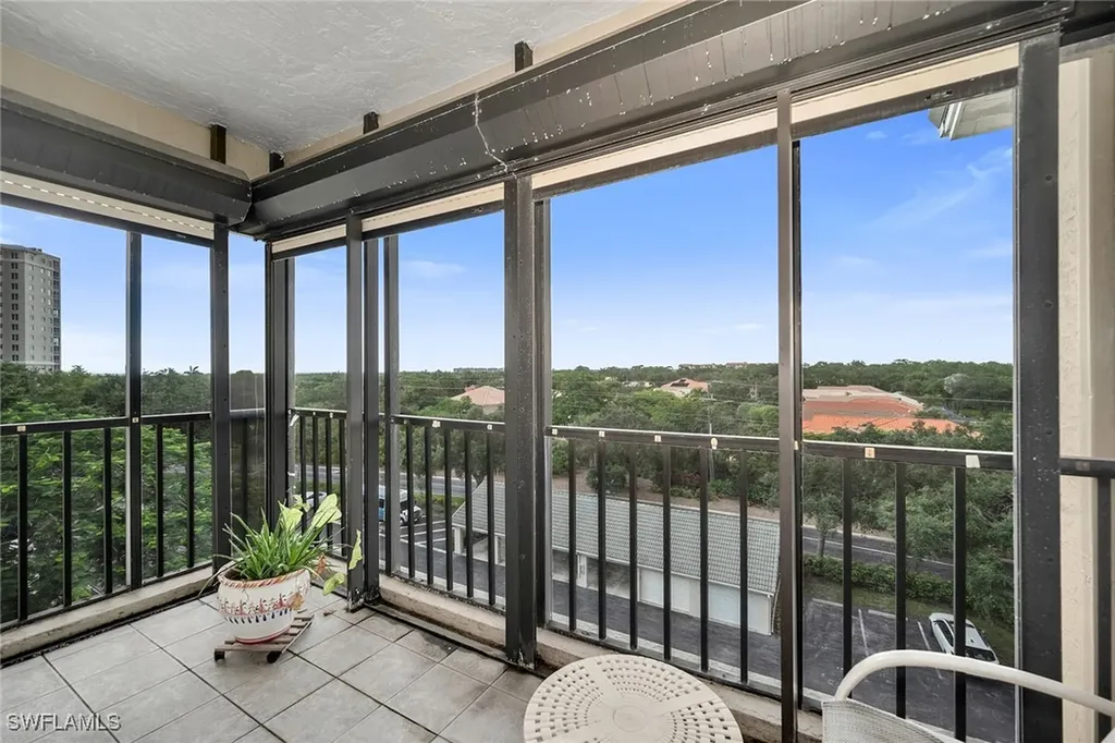 900 Arbor Lake Drive Naples FL 34110