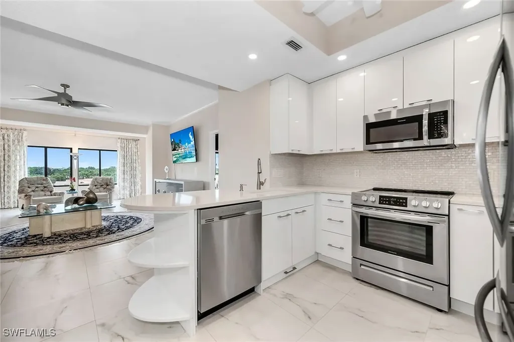 900 Arbor Lake Drive Naples FL 34110