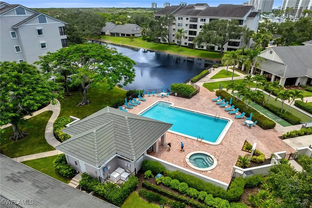 900 Arbor Lake Drive Naples FL 34110