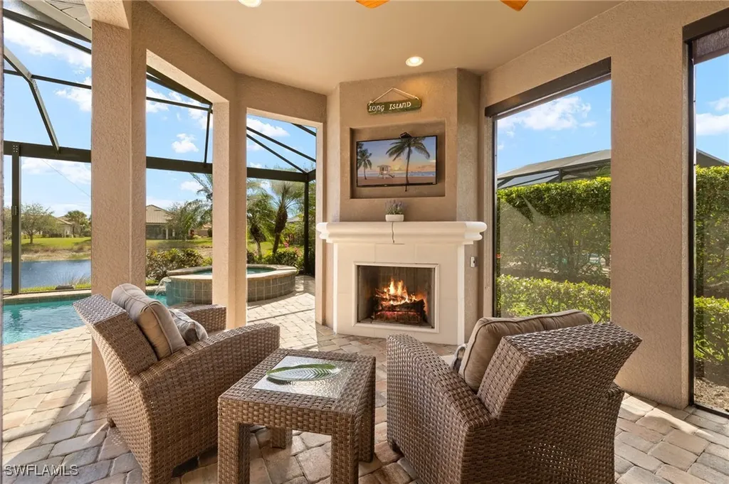 8502 Palacio Terrace N Naples FL 34114