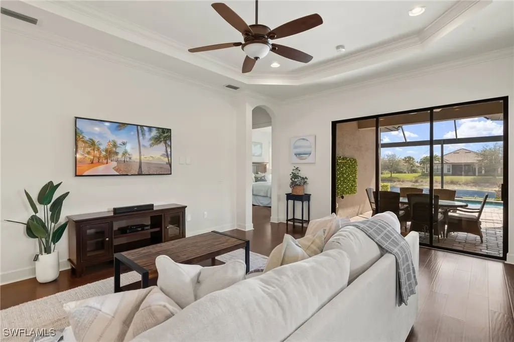 8502 Palacio Terrace N Naples FL 34114