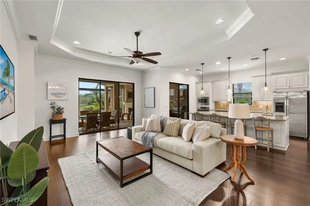 8502 Palacio Terrace N Naples FL 34114