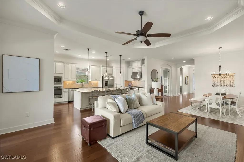 8502 Palacio Terrace N Naples FL 34114