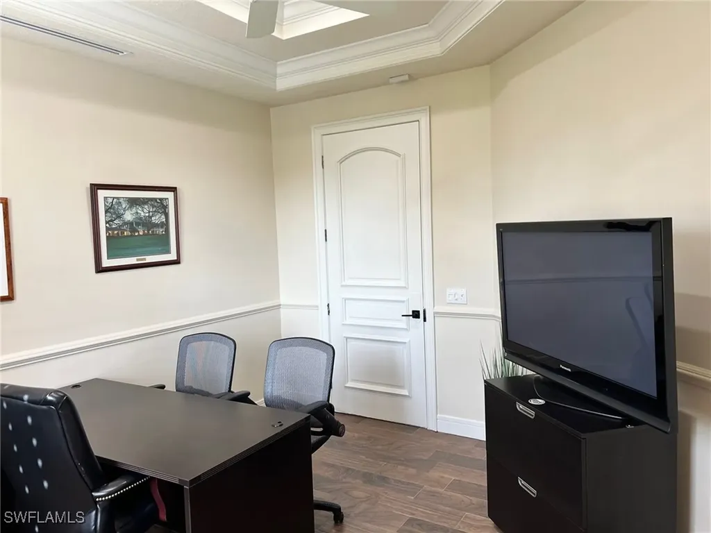 5660 Strand Court Naples FL 34110