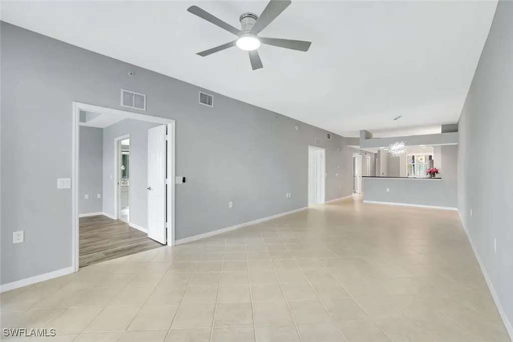 2386 Magnolia Avenue Naples FL 34112