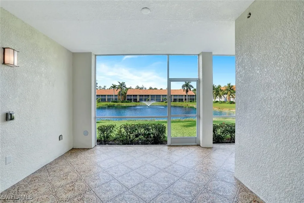 2386 Magnolia Avenue Naples FL 34112