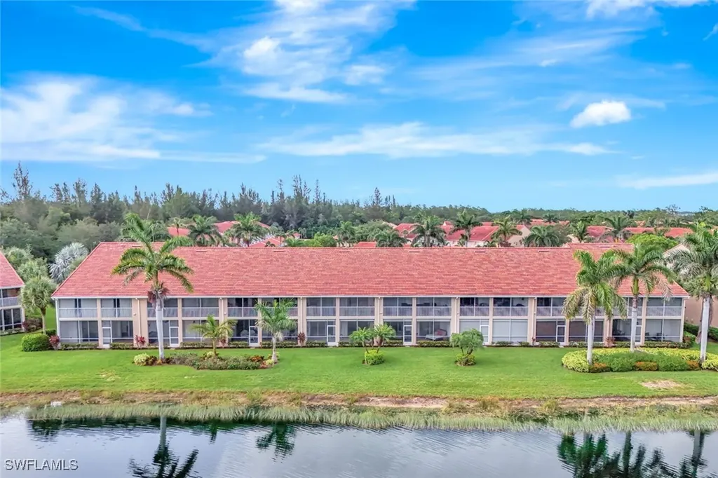 2386 Magnolia Avenue Naples FL 34112