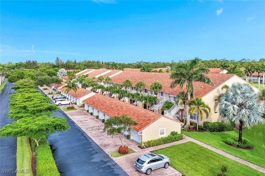 2386 Magnolia Avenue Naples FL 34112