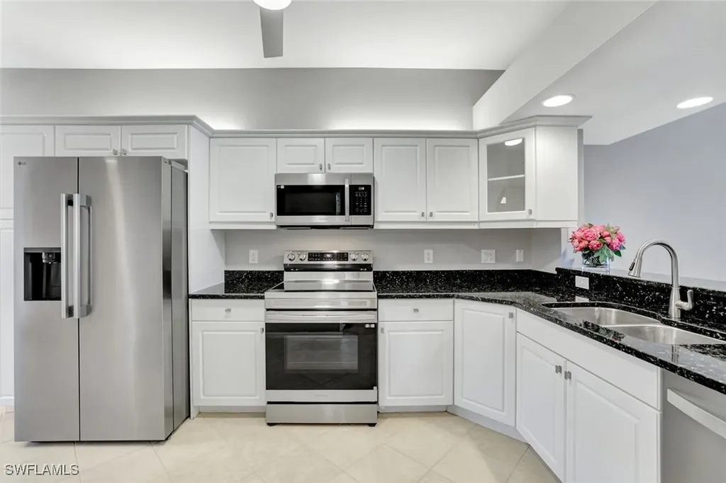 2386 Magnolia Avenue Naples FL 34112