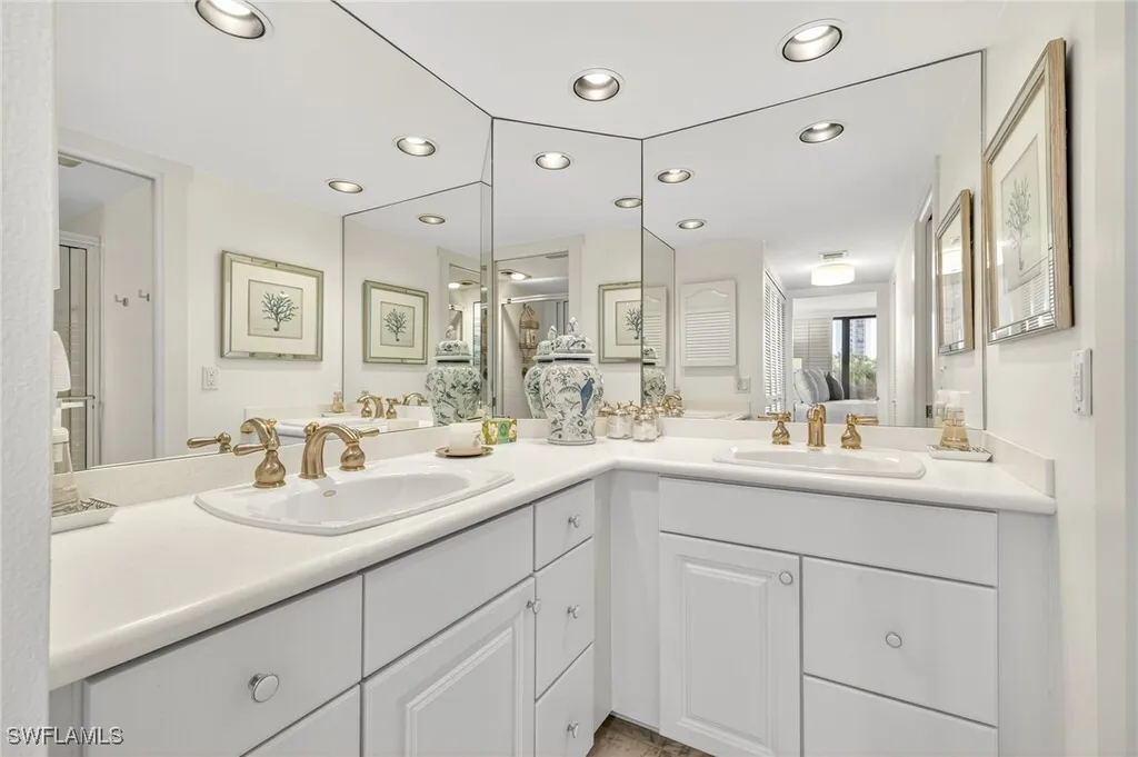 4001 Gulf Shore Boulevard N Naples FL 34103