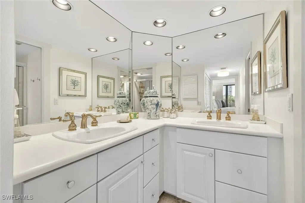 4001 Gulf Shore Boulevard N Naples FL 34103