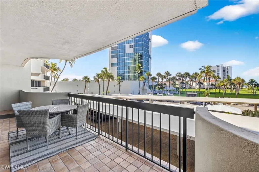 4001 Gulf Shore Boulevard N Naples FL 34103
