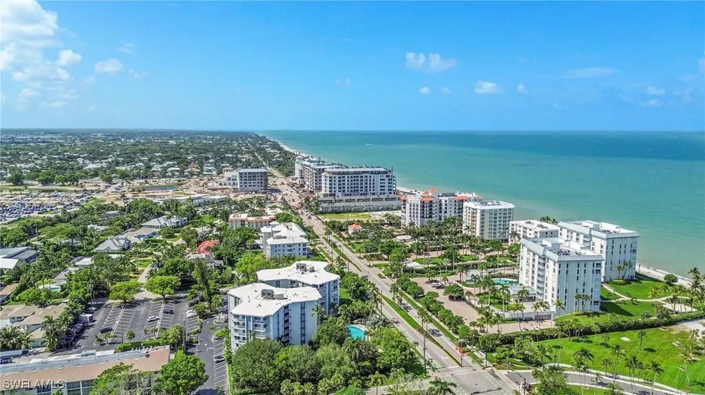 1300 Gulf Shore Boulevard N Naples FL 34102