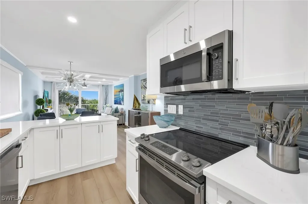 1300 Gulf Shore Boulevard N Naples FL 34102