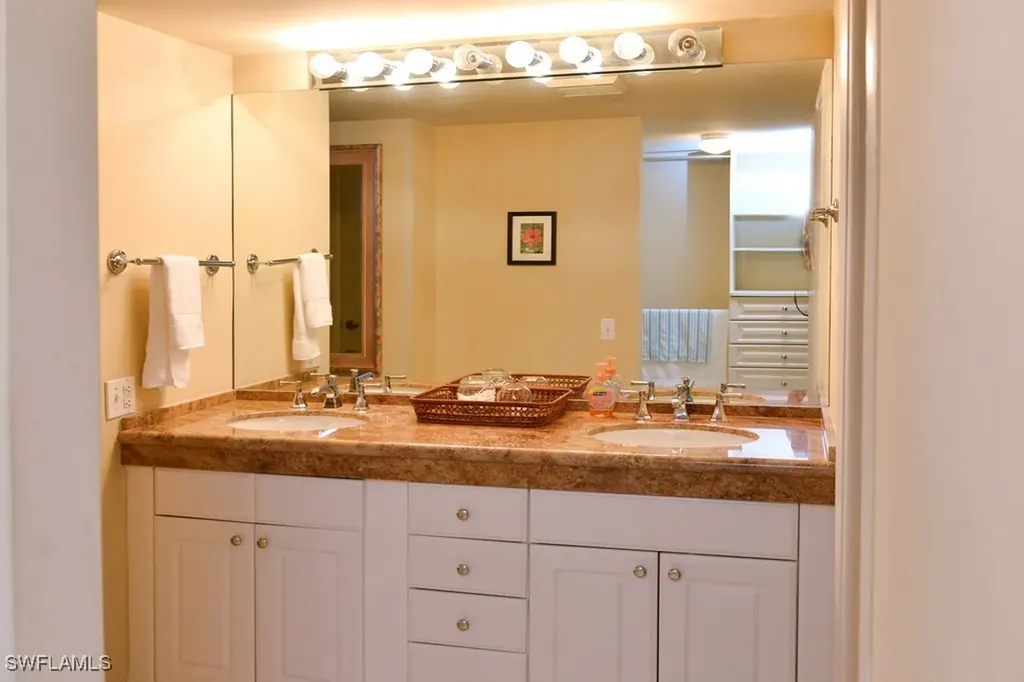 4001 Gulf Shore Boulevard N Naples FL 34103