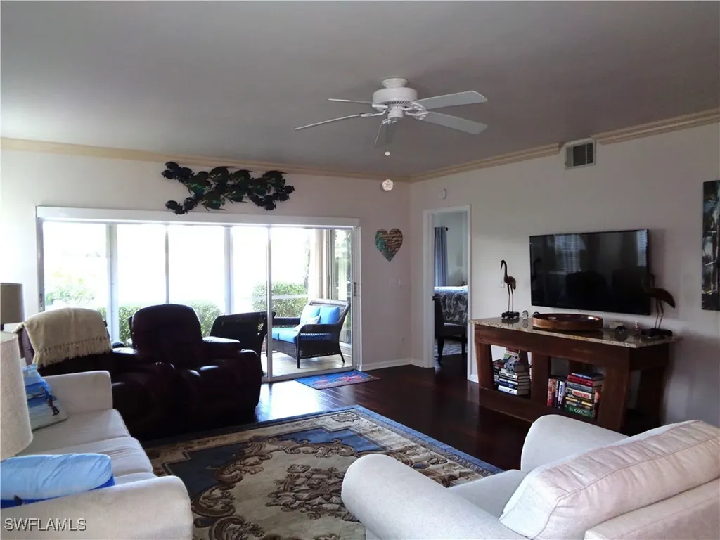 6260 Bellerive Avenue Naples FL 34119